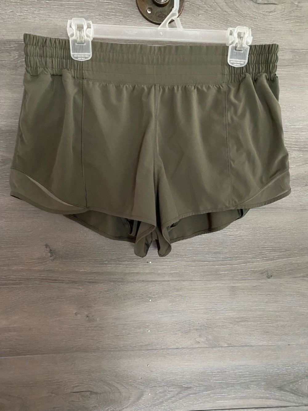 Lululemon High Rise Hotty Hot 2.5” Short